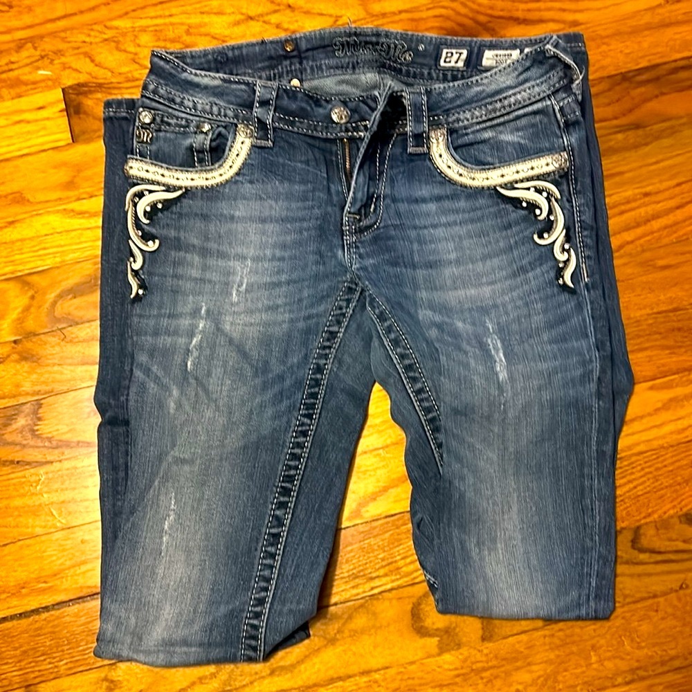 Miss me bootcut with beautiful detail